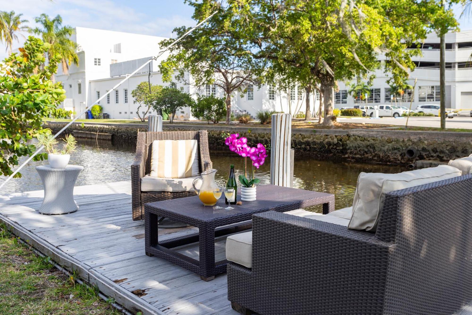 Riverwalk Villa I Private Dock & Hot Tub ฟอร์ต ลอเดอร์เดล ภายนอก รูปภาพ